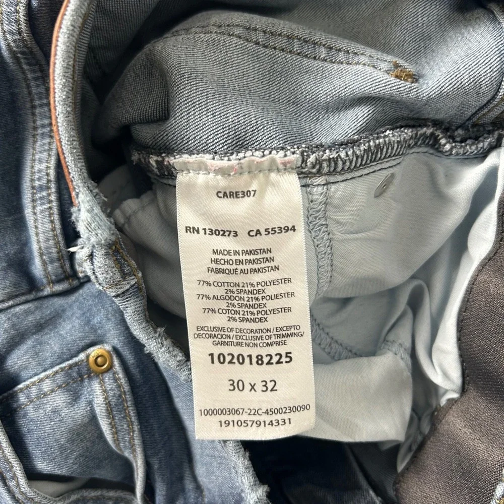 Lee Extreme Motion MVP Jeans Mens 30x32 Blue Straight Fit Tapered Leg Stretch